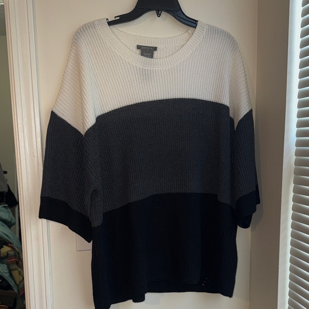 Matty M Women's Color Block Sweater - White, Gray, Black